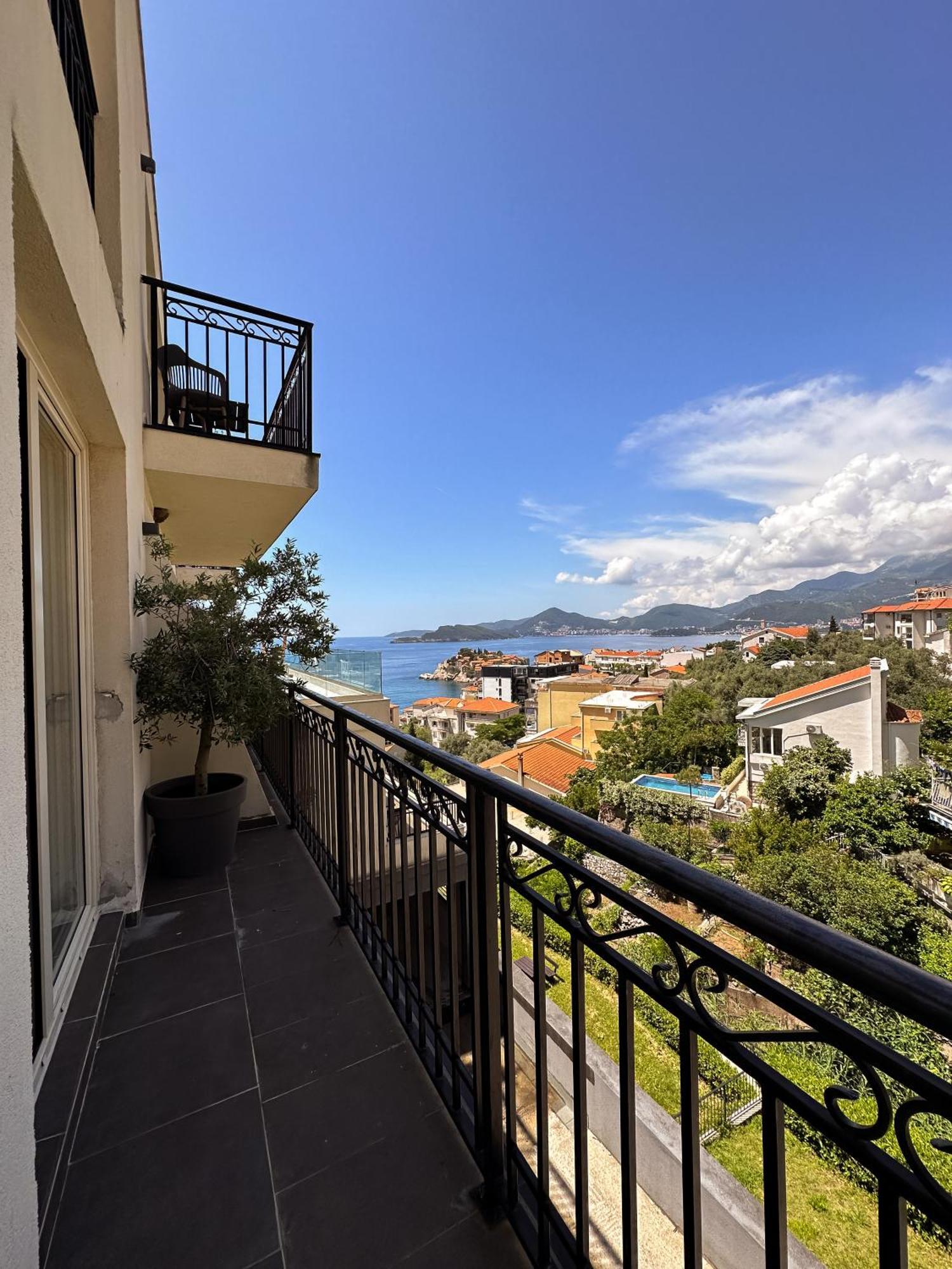 Vertmont Villa Sveti Stefan Bagian luar foto