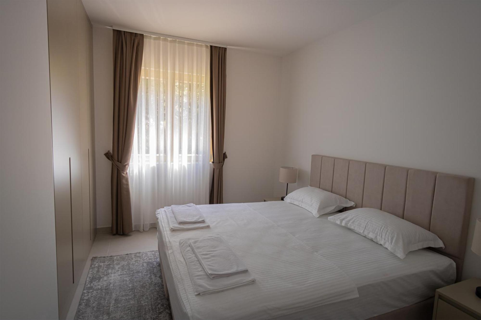 Vertmont Villa Sveti Stefan Bagian luar foto