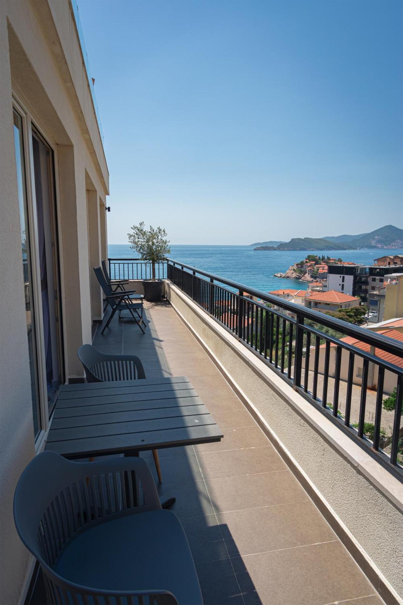Vertmont Villa Sveti Stefan Bagian luar foto